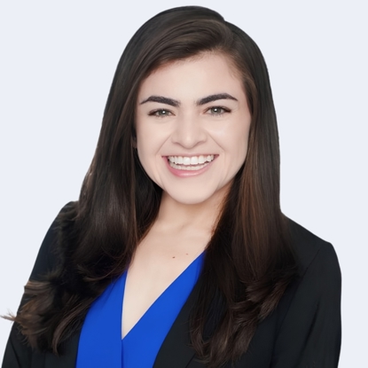 Paola  Flores Photo